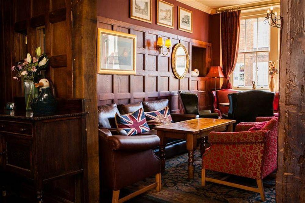 The Swan Hotel Стейнс Экстерьер фото
